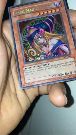MISPRINT Dark Magician Girl MFC-000 Secret RARE Unlimited HOLO BLEED - Image 3