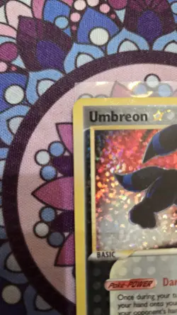 Pokemon Celebrations Umbreon Gold Star 17/17 1/2 - Image 3