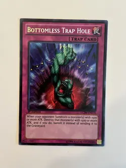 Bottomless Trap Hole LCJW-EN078 Yu-Gi-Oh Legendary Collection 4: Joey's... - Image 1