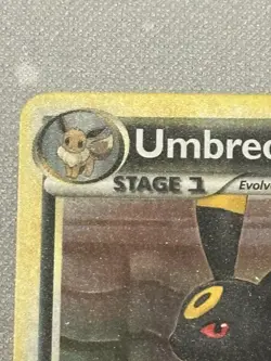 Umbreon 10/90 HS Undaunted Holo Rare Lightly Played Pokemon TCG Card - Image 4