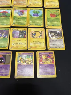 27 Vintage Pokemon Card Lot - Non Holo - From Expedition - Set Builder - Image 4