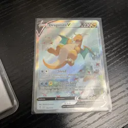 Pokemon TCG -Dragonite V (Alternate Full Art) 192/203 SWSH07: Evolving Skies - Image 1