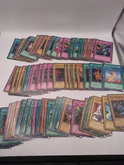 VINTAGE Yu-gi-oh Card Lot OVER 400 CARDS! MP-HP Condition! WITH SOME RARES! - Image 4