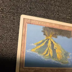 Magic the Gathering Dual Land - Volcanic Island (Revised) Card - Image 2