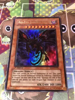 Yugioh x1 Red-Eyes Darkness Dragon SD1-EN001 Ultra Rare UL Edition (Light Play!) - Image 1