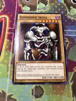 Yugioh x1 Summoned Skull (Common UL Ed DEM2-EN002) (Light Play!) - Image 1