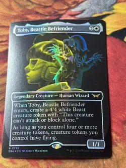 Toby, Beastie Befriender - Foil - Showcase Double Exposure Duskmourn - Image 1