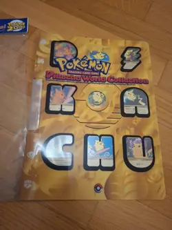 Pokemon Pikachu World Collection 2000 Pokemon Speaks Many Languages! New Ovp - Image 1