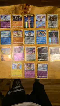 Lot Of 18 Near Mint Foil Pokemon Trading Cards - Image 1