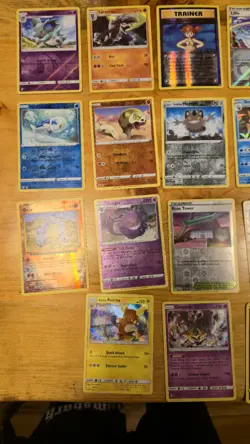 Lot Of 18 Near Mint Foil Pokemon Trading Cards - Image 2