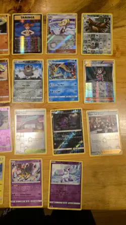 Lot Of 18 Near Mint Foil Pokemon Trading Cards - Image 3