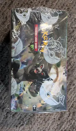 Pokemon TCG: Sword & Shield - Vivid Voltage Booster Box - 36 Packs - Image 5