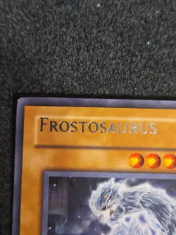*Misprint* Yugioh - Frostosaurus STON-EN002 Rare 1st Edition NM Slight Nameshift - Image 2