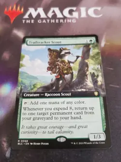 Mtg. Trailtracker Scout. Extended Art. Commander: Bloomburrow. Pack Fresh - Image 1