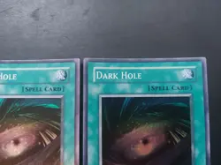 Yugioh - Dark Hole LOB-052 Super Rare x1 - Image 4