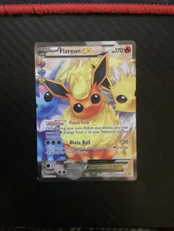 Flareon EX - RC28/RC32 - Full Art Ultra Rare Generations - Pokemon Card - MP - Image 1