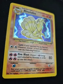 1999-2000 Pokemon Card Ninetales Holo Rare UK 4th Print 12/102 MP - Image 2