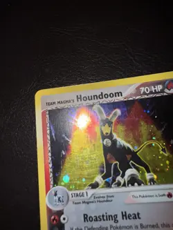 Pokemon TCG Team Magma's Houndoom 10/95 Holo Card - Image 2