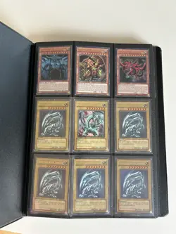 Ultra Rare Yu-Gi-Oh vintage collection with Binder - LOB Blue eyes 1st ED + MORE - Image 2