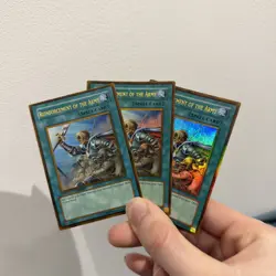 YUGIOH REINFORCEMENT OF THE ARMY GLD1-EN032 GOLD RARE VINTAGE X3 LP - Image 1