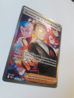 Carte pokemon Giovanni De La Team Rocket 238/182 Alt Ev10 Rivalites Destinee FR - Image 3