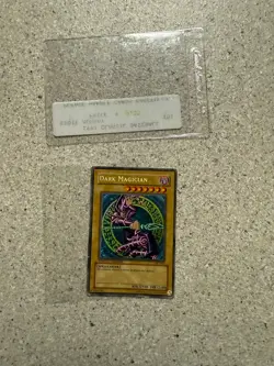 YUGIOH! Dark Magician BPT-001 Secret Rare HP 2002 Collectors Tin. HP - Image 1