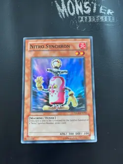 YUGIOH NITRO SYNCHRON SUPER RARE TDGS-EN002 - Image 1