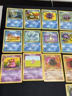 31 Vintage Pokemon Card Lot (Qty) | WOTC 1999-2004 | Fossil | LP - Image 2