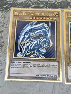 Blue-Eyes White Dragon + Dark Magician + Red-Eyes | MAGO Premium Gold | YuGiOh! - Image 2