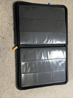 Card Guardian Binder 9 Pockets Per Page Side Loaded 20 Pages 180 Cards W/ Zipper - Image 3