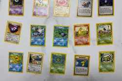 Lot of 20 Pokemon Cards Base Set including Electrode 18/64 - Image 3