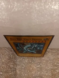 Blue-eyes White Dragon SKE-001 Super Rare (2) available Lightly Played - Image 4