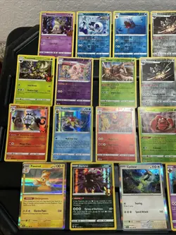 30 Pokemon Cards Lot WOTC VTG ALL RARE HOLO Pawmot Feraligatr Sharpedo Pinsir - Image 2