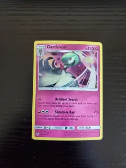 Gardevoir - 2018 Pokemon Lost Thunder Rare Cosmos Holofoil #141/214 - NM/MINT - Image 1