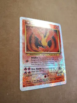 Pokemon Moltres Legendary Collection Reverse Holo Rare 30/110 - Image 3