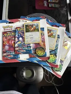x3 Pokemon TCG: Sword and Shield Battle Styles 3 Pack Blister w/ Eevee Prom - Image 1