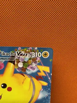 Pokemon TCG Flying Pikachu VMAX 007/025 Celebrations Full Art Ultra Rare NM 1186 - Image 3