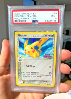 2006 POKEMON EX HOLON PHANTOMS #79 PIKACHU-REVERSE FOIL PSA 9 - Image 1