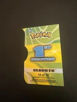 2004 Topps Pokemon Advanced Challenge Evolution Die cut Slakoth - Image 4