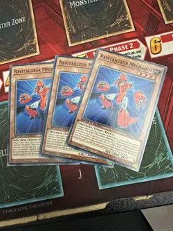 French Yugioh! LP Machina Gearframe - SBCB-EN071 - Common - 1st Edition X3 Set - Image 1