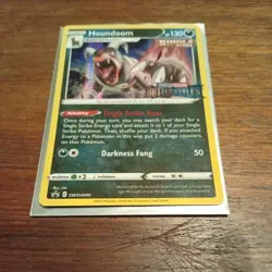 Pokemon SWSH090 Houndoom Battle Styles Prerelease Holo Rare Promo Card - Image 1