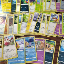 Pokemon Trading Card Game Mixed cards 60 Lot 2 - Image 3