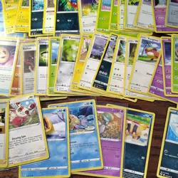 Pokemon Trading Card Game Mixed cards 60 Lot 2 - Image 4