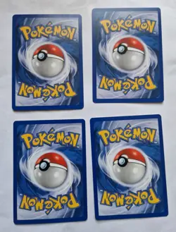 Mix Of 4 Neo Discovery Pokemon Cards Non Holo LP/NM - Image 2