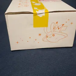 Pokemon Card 25th Anniversary Golden Box is unopened, Japan, Free shipping. - Image 5