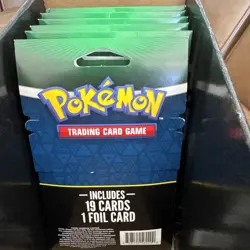 Pokemon TCG Umbreon VMAX 20 Card Pack - Walmart Exclusive Mystery -Sealed - Image 4