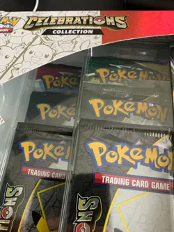 Pokemon 25th Anniversary Celebrations Charizard V Collection W EVOLVING SKIES - Image 2