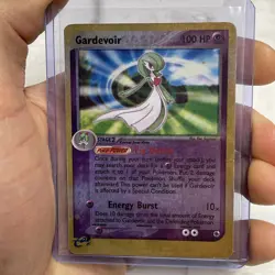 Pokemon Reverse Holo Gardevoir 7/109 Ruby and Sapphire 2003 Vintage MP/LP Card - Image 1