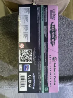 Pokemon TCG Scarlet & Violet Paradox Rift Elite Trainer Box English - Image 4