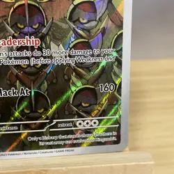 Pokemon TCG Kingambit 220/198 Scarlet & Violet Illustration Card NM - Image 4
